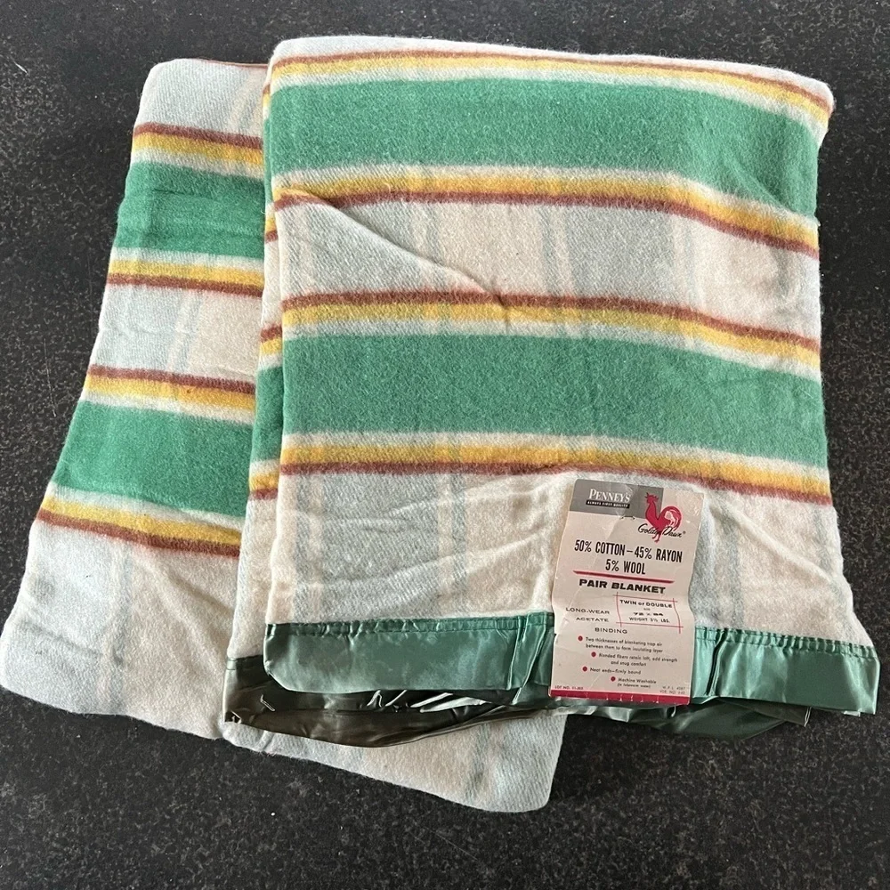 Vintage NWT JC Penney Green Stripe Wool Satin Trim Blanket 72”x84” 1950's Golden